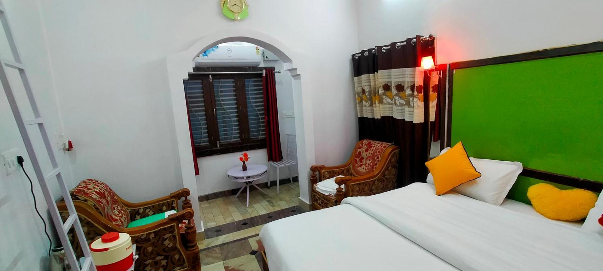Eastern Gate Homestay Khajuraho Ngoại thất bức ảnh